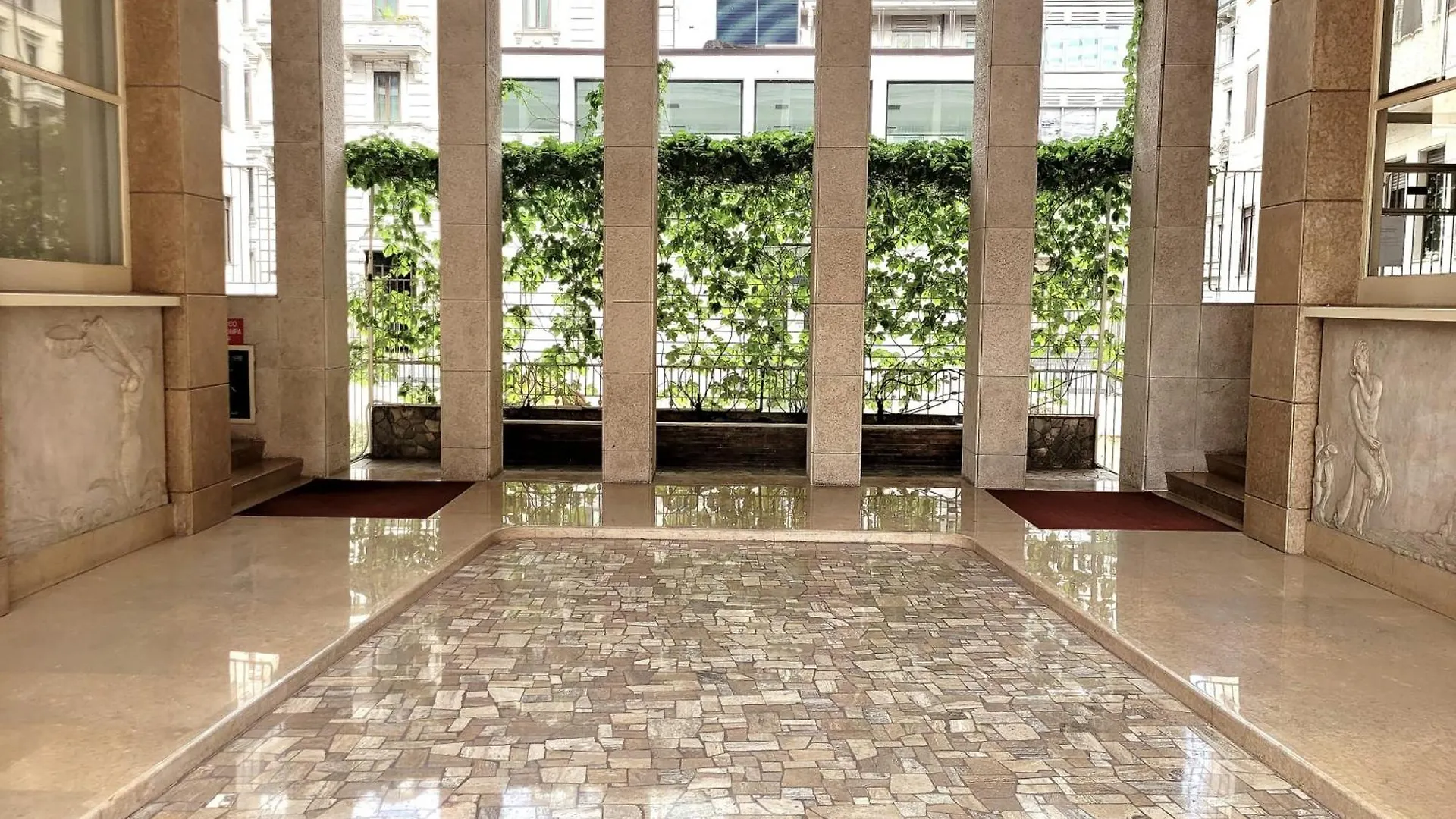 Appartamento S. Ambrogio Square Milano Italia