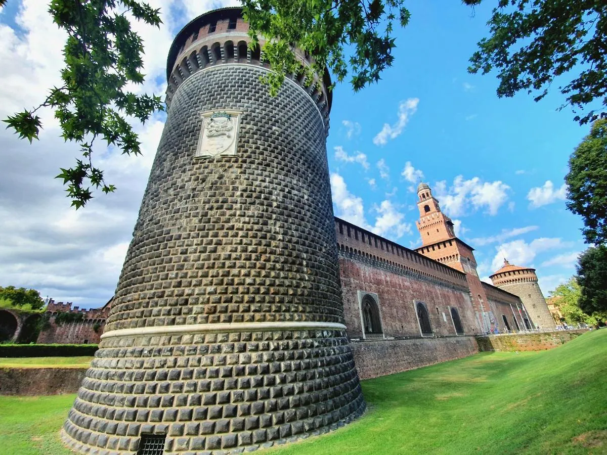 S. Ambrogio Square Daire Milano 0*,  İtalya